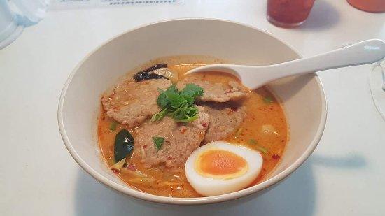 Tom Yum Sen